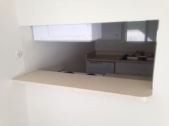 Spacious Living Room in MV near shopping center 2
