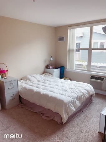 Summer Sublet from 6/4 to 7/16 3