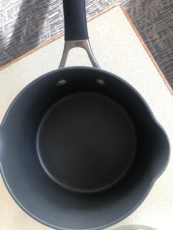 Cooking pot (Excellent conditions) 1