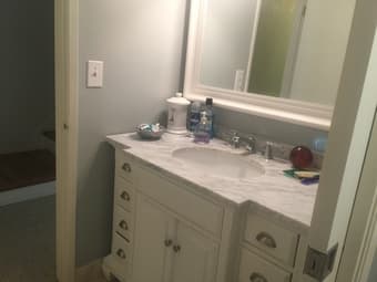 2 Rooms w a bathroom available for rent in a house in West Menlo Park 3