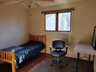 1bed in a 2bed/1bath available now until end of May (Mountain view) 2