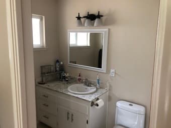 Private Master Bedroom in 4-bedroom house 3
