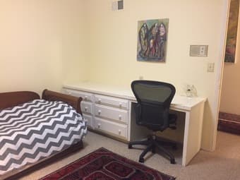 1 bedroom & bathroom available for rent in a house in West Menlo Park 2