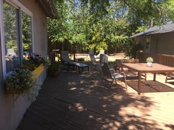 Sublet sunny room in Palo Alto mid April - end of May 3