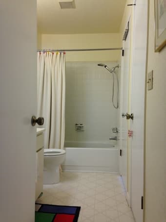 Private Room @great location near MV Downtown 3