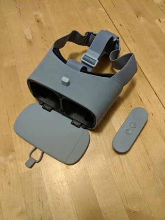 Google DayDream 2018 Headset 2