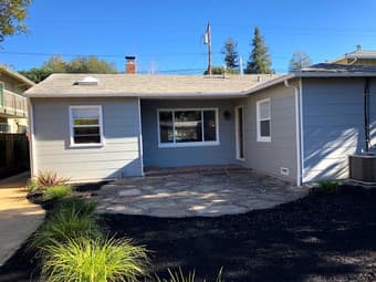 Palo Alto 94306，离Stanford非常方便的地段。House 3b2b出租其中一间房间带独立卫浴 3