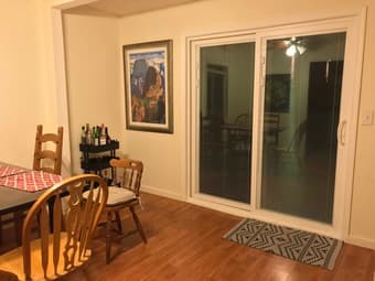 Room in 3BR w/two male professionals near IKEA/Amazon/101 exit 403B 2