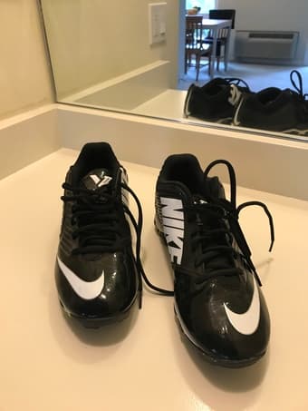 $30 O.B.O. almost new Football shoes Nike Vapor Shark size 10 1