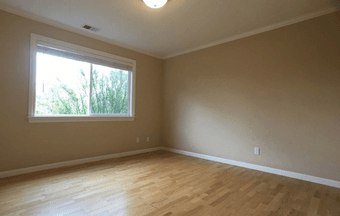 Large & Sunny Room in Chic Mansion - Walk or Bike to Apple! 2