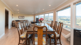 Unbelievable mansion in Los Altos Hills - room for ren 2