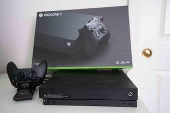 Xbox One X 2