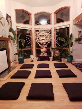 Room in 2br poolhouse of Tech-Artist Community Villa in Nature 2