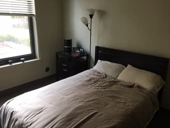 Summer sublet - private bedroom/bathroom in 4 BR apt. in Munger 1