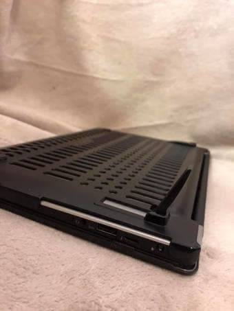 Dell XPS-13 9350 in pristine state 3