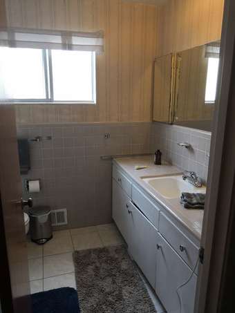 One bedroom one bathroom sublease 1