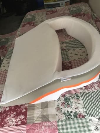 MedCline Wedge Pillow 1