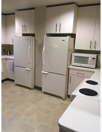 Summer Sublet in Munger (1BR in a 4BR-4.5Bath apartment) 1