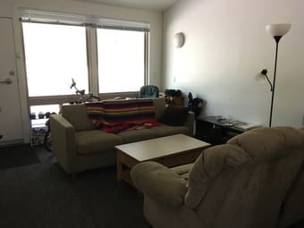 1 BR in 2BR Escondido Lowrise Available June 1 - September 21 2