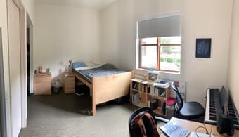 Large on campus bedroom in 2-bed 2-bath (Jun 23 - Sept 16) 1