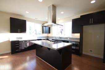 Private furnished room/bath for summer sublet near Stanford 1