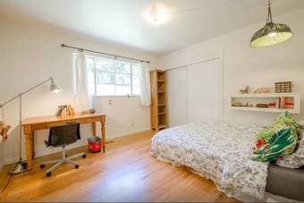 Corner Room; 4BR Shared Ranch in the Hills 3