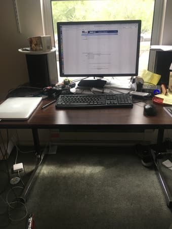 Adjustable desk 1