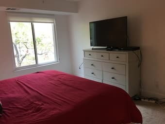 BRAND NEW 1bedroom + private bathroom NEXT TO Stanford - Menlo Park 2
