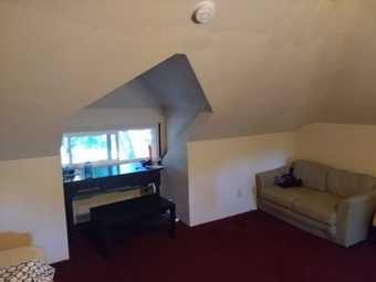Furnished room (couples welcome) downtown Palo Alto 2