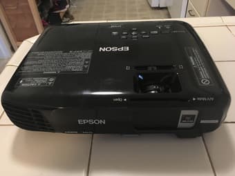 Epson Projector - lightly used 1