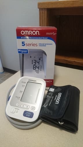 Omron 5 Series Blood Pressure Monitor 1