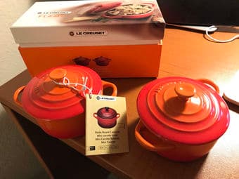 Le Creuset - Stoneware mini cocotte - Set of two 2