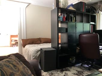 Large corner room in a massive Los Altos mansion! – Move in June 1 3