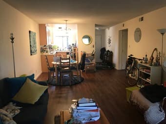 Ready July 4th: Master bdrm in Palo Alto 2B/1B apartment w pool! 2
