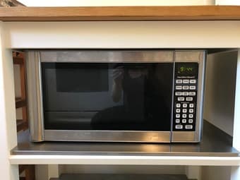 Hamilton Beach Microwave 1