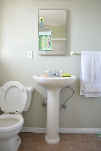 2BR/1BA room for rent in Sunnyvale available early June 2