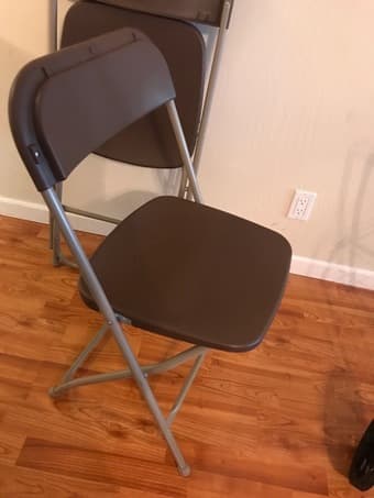 folding chairs 2