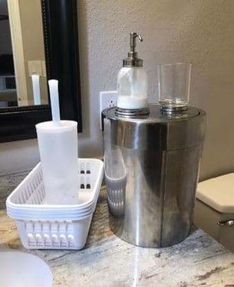 Bathroom accessories 1