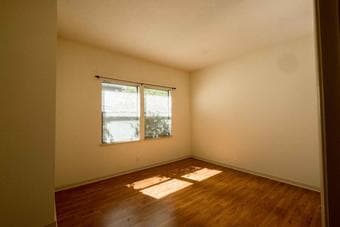 Furnished master suite in downtown Palo Alto condo summer sublet 1