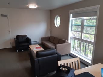 [Male Stanford Affiliate Only] On-Campus Rains 4 Bedrooms apartment 1