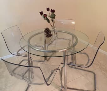 5-peice IKEA dinning set 1