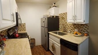 Sublet. 1BR/1BA furnished apartment for rent in Sunnyvale. 2