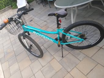 WOMEN'S 26in MOUNTAIN BIKE + ACCESSORIES!! 1