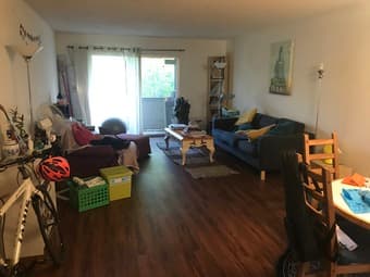 Ready July 4th: Large bdrm in Palo Alto 2B/1B apartment w pool! 3