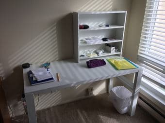 Free desk 2