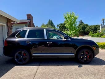 2006 Porsche Cayenne Turbo - 4WD + 450bhp! 1