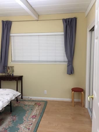 Nice Private Room in Upscale living next to Stanford(upper college te) 3