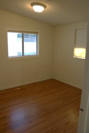 Nice furnished bedroom (4 bed/3 bath) near Stanford, early July 3