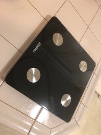 Electronics Garage Sale! Keyboard, mouse, heater, smart scale... 1