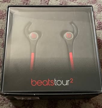 New Beats Tour2 Earphone 1